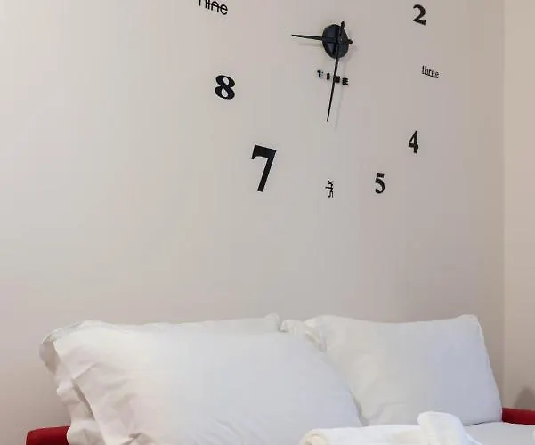 Apartment Capo Di Lucca - In The Historical Center With Terrace Bologna