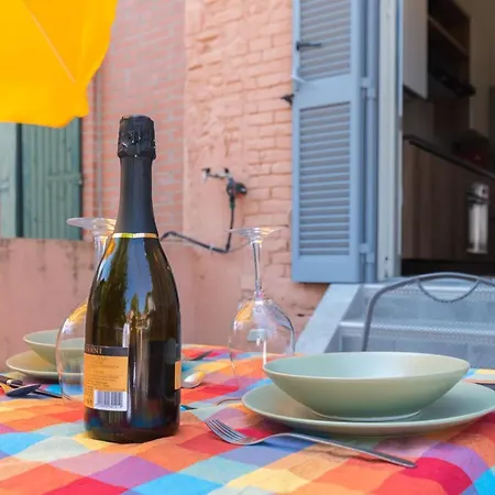 公寓 Capo Di Lucca - In The Historical Center With Terrace