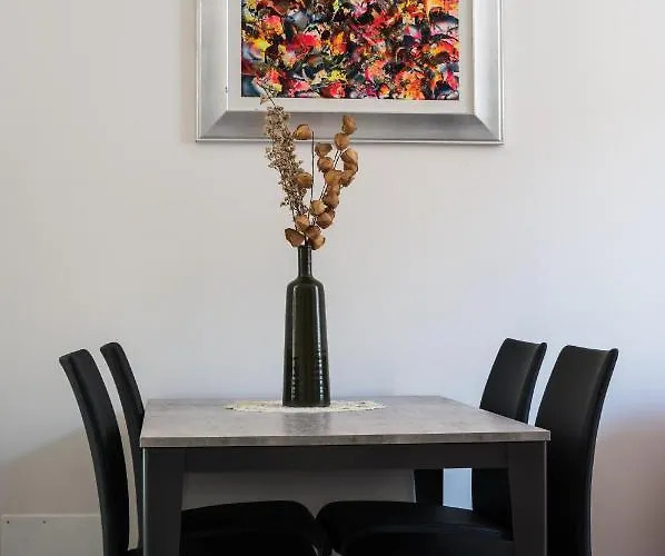 Capo Di Lucca - In The Historical Center With Terrace * بولونيا